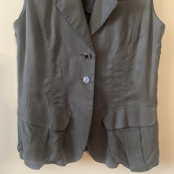 Karen Millen Army Green Faux Silk Vest Size 6 - Picture 9 of 16